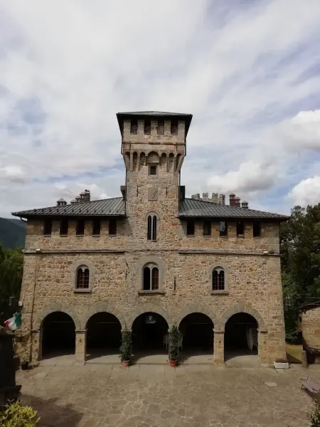 Il Castello Manservisi, dimora neogotica di fine Ottocento