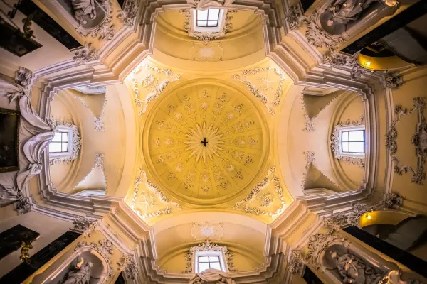 Interno del Museo d'Arte Sacra di Longiano, una delle tappe al chiuso del percorso dei presepi.
