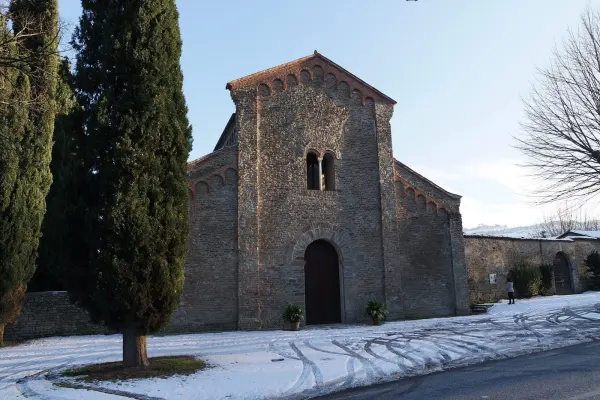 Il luogo: Veduta dell'Abbazia di Valsenio, sede del presepe meccanico