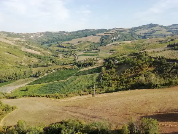 Panorama sulla vallata del Santerno visto dalla Rocca di Tossignano, sopra il borgo