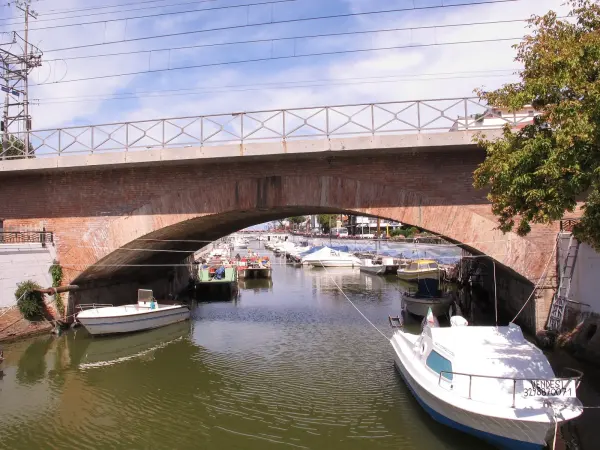 Un'altra veduta del porto canale di Riccione