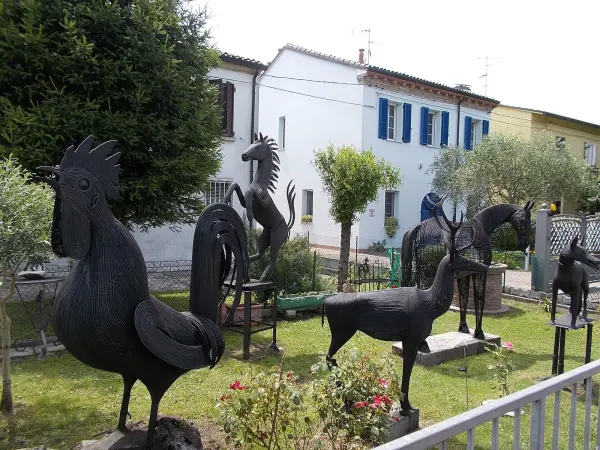 Il luogo: Scorcio del paese di Mezzano, frazione di Ravenna dove si tiene la mostra dei presepi
