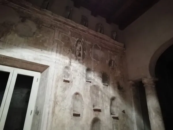 Il teatro storico all'interno di villa Davia