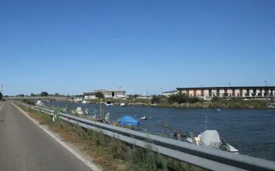 Il canale Destra Reno a Casal Borsetti
