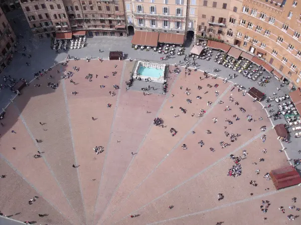 Piazza del Campo vista dalla Torre del Mangia, Siena