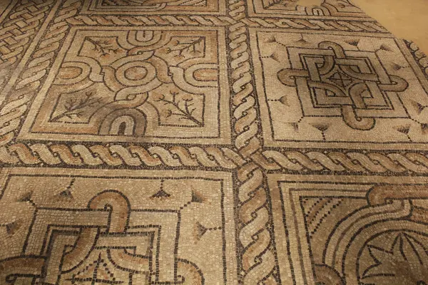 Domus dei Tappeti di Pietra, Ravenna