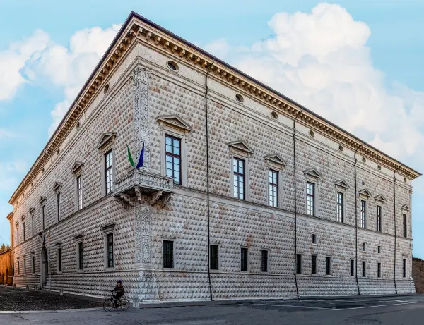 Palazzo dei Diamanti, Ferrara