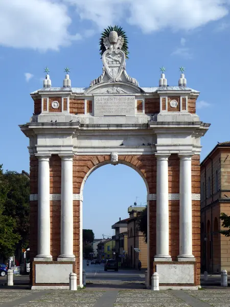 Arco Ganganelli, Santarcangelo di Romagna